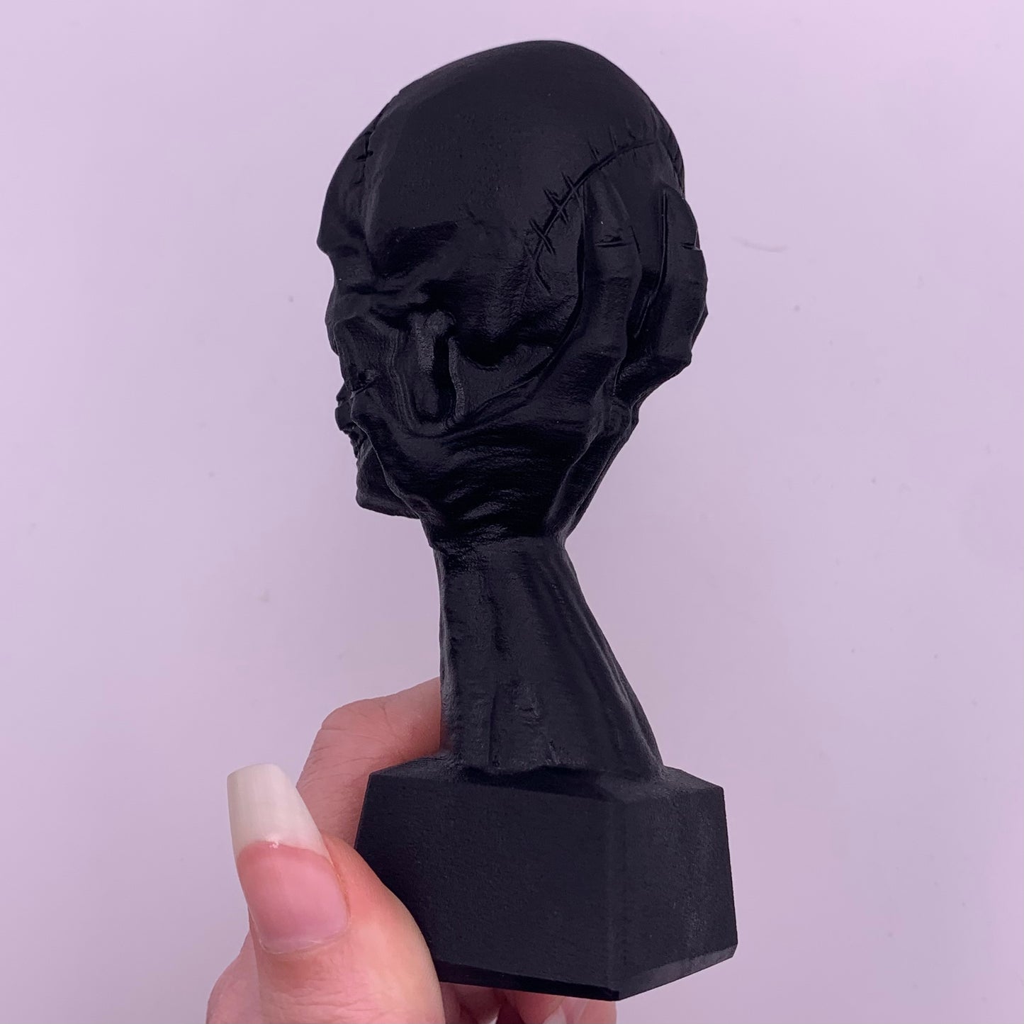 Obsidian Skull in Hand