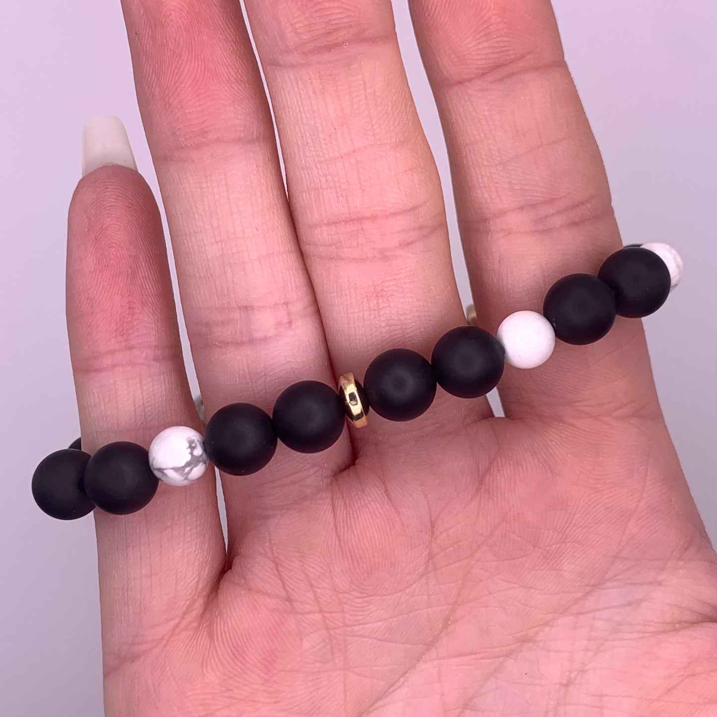 10mm/8mm Agate, Howlite, Black Onyx and Hematite Bead Bracelet