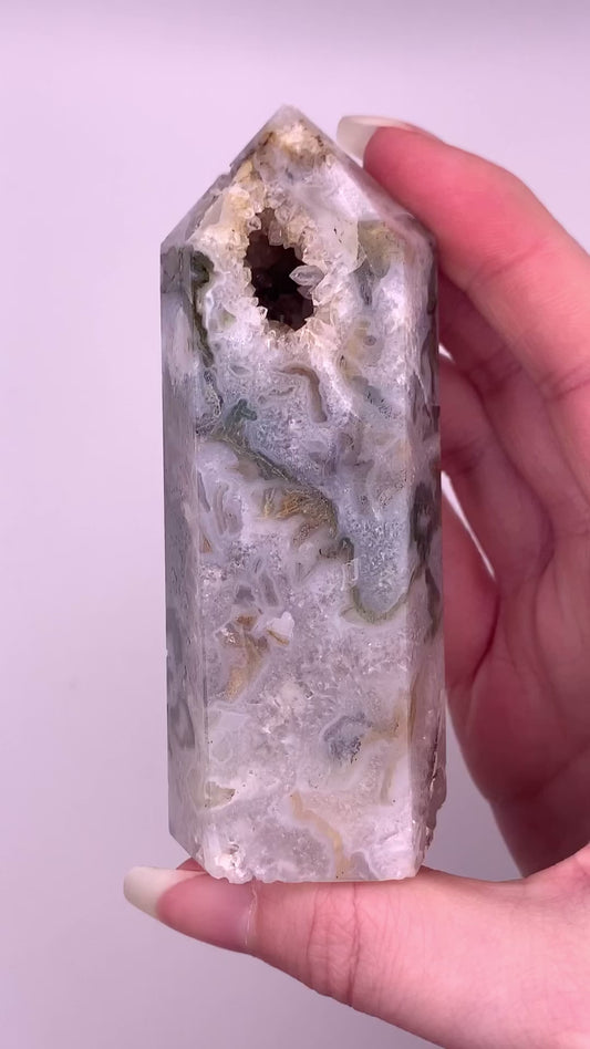 Druzy Moss Agate Tower