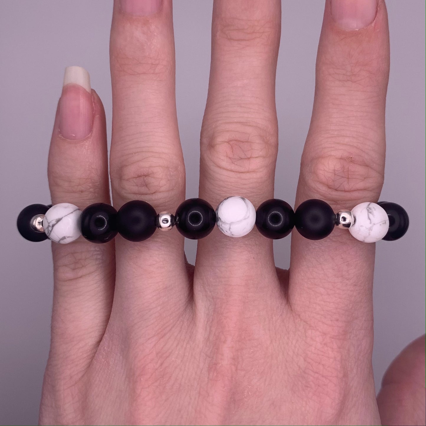 8mm Howlite, Obsidian and Black Onyx Bead Bracelet